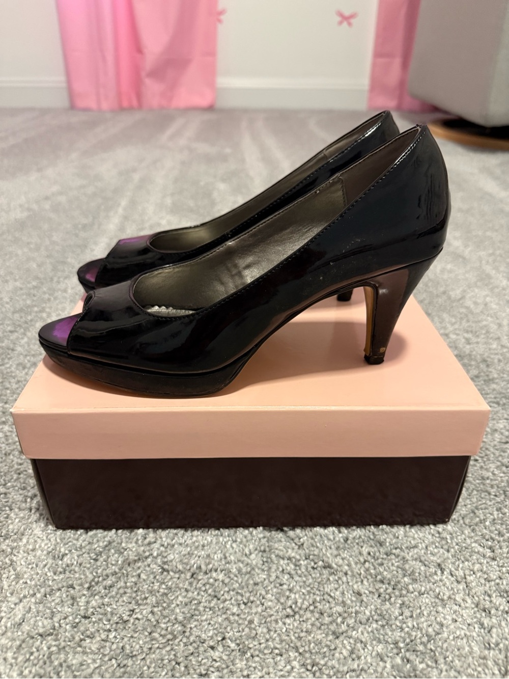 Bandolino Black Patent Peep-Toe Heels